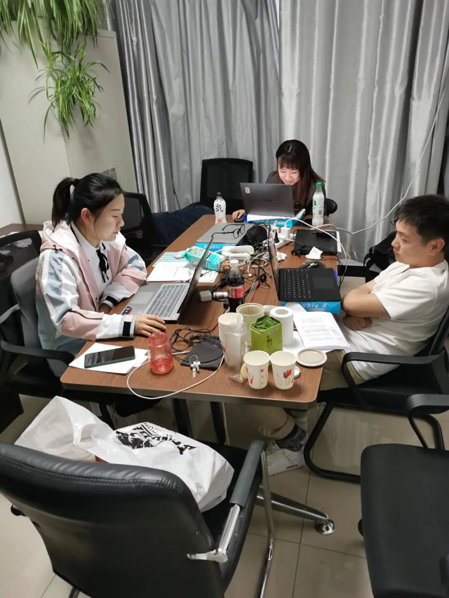 图片关键词